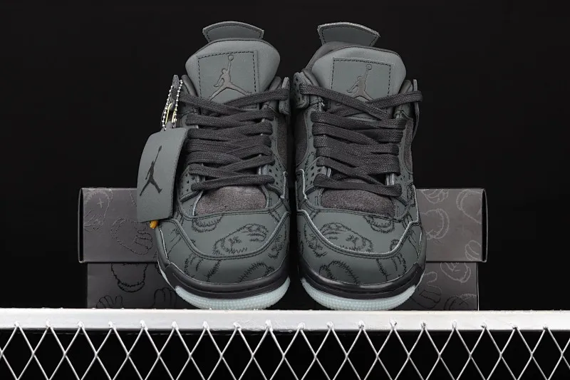 All categories Air Jordan Jordan series basketball shoes Air Jordan 4 G version Kaws x Air Jordan 4 Black AJ4 black suede luminous limited edition 930155-001